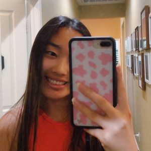 Meet your Posher, Brooke